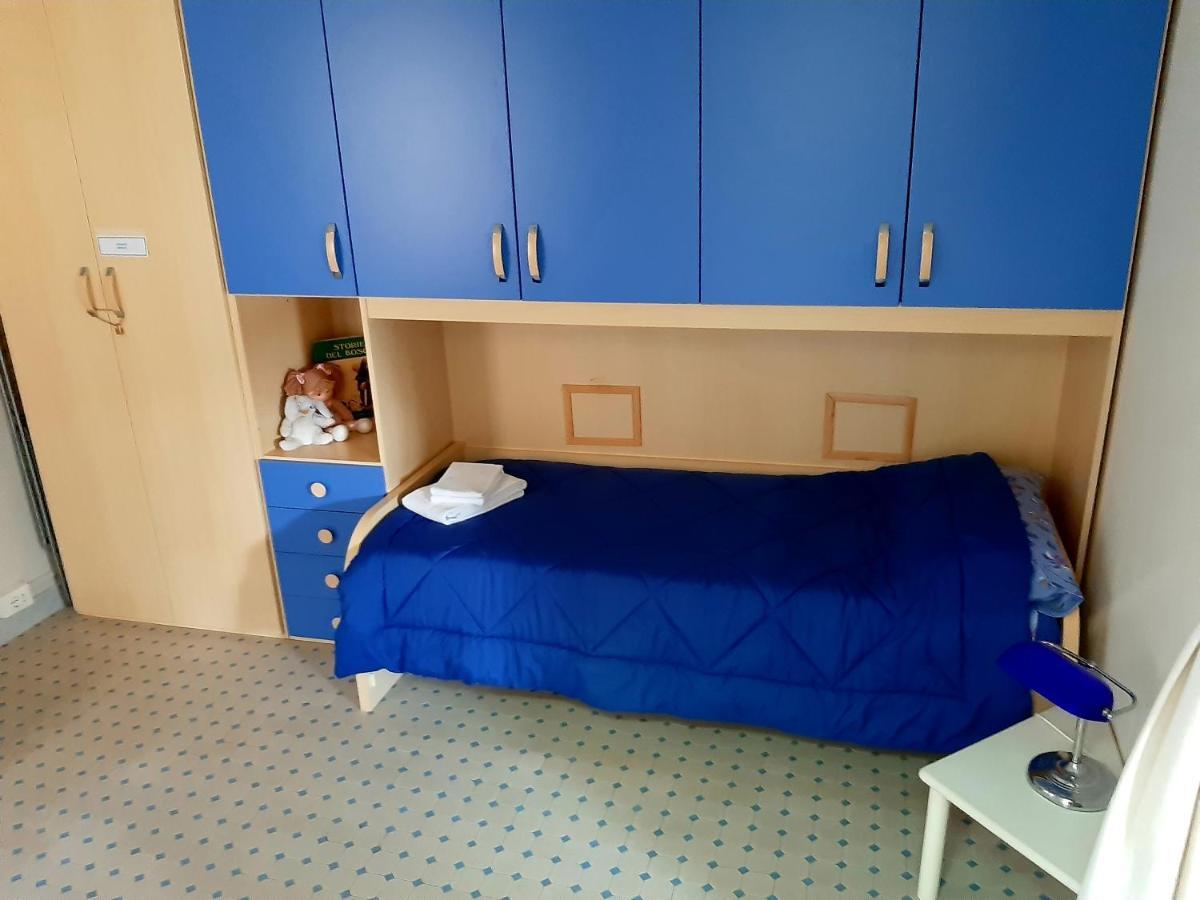 La Casa Dei 5 Castelli Apartment Aulla Bagian luar foto